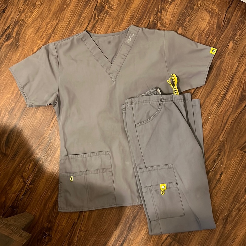 Spread Good Cheer brand grey scrubs